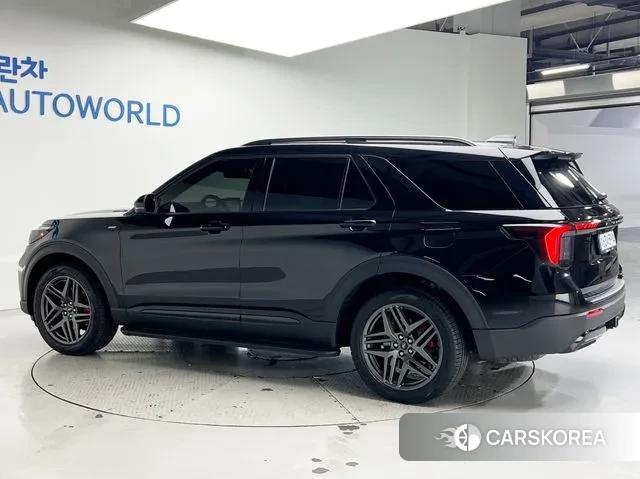 Ford Explorer 6th Generation id 3436787 из Кореи 12