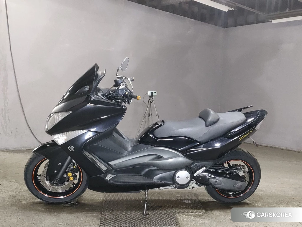 Проданный Yamaha T-MAX 500 2011 из Японии