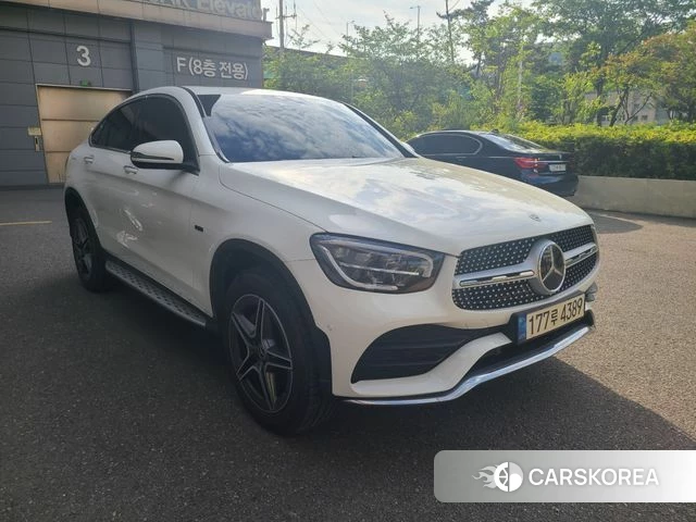 Mercedes-Benz GLC-Class X253 2021 Белый из Кореи, фото 2