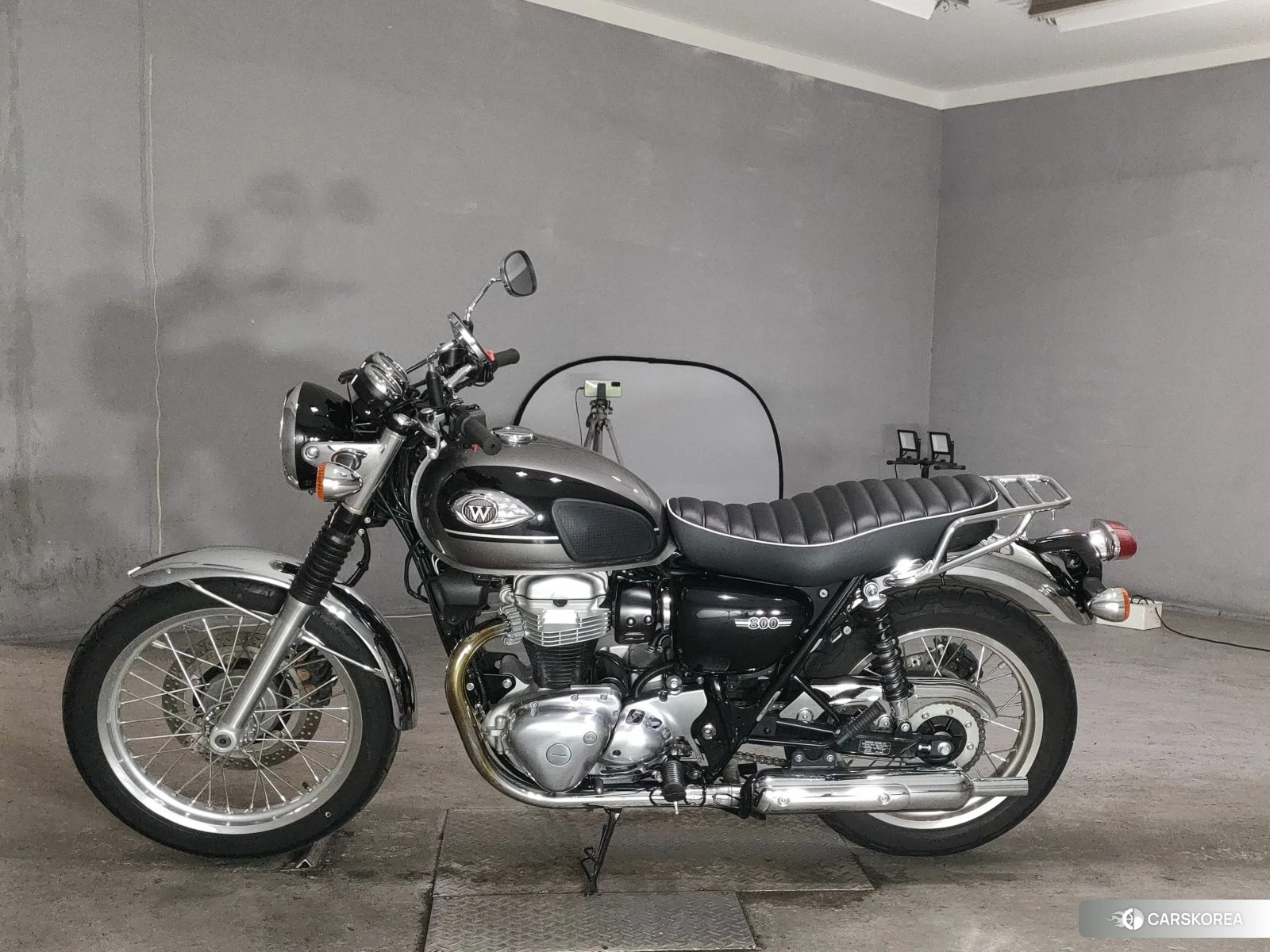 Kawasaki W800 2025 из Японии