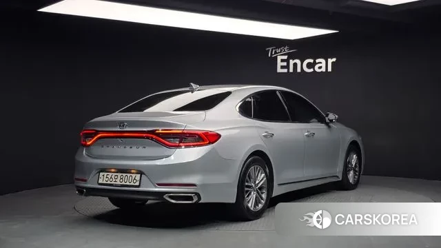 Hyundai Grandeur IG id 3636421 из Кореи 12