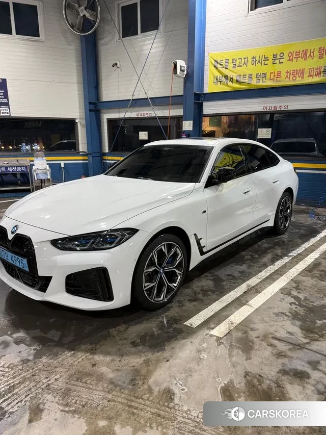 BMW i4 2022 Белый из Кореи, фото 2