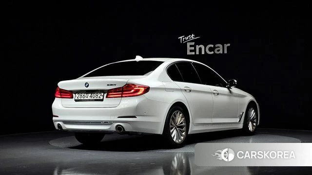 BMW 5 Series (G30) id 3905311 из Кореи 12