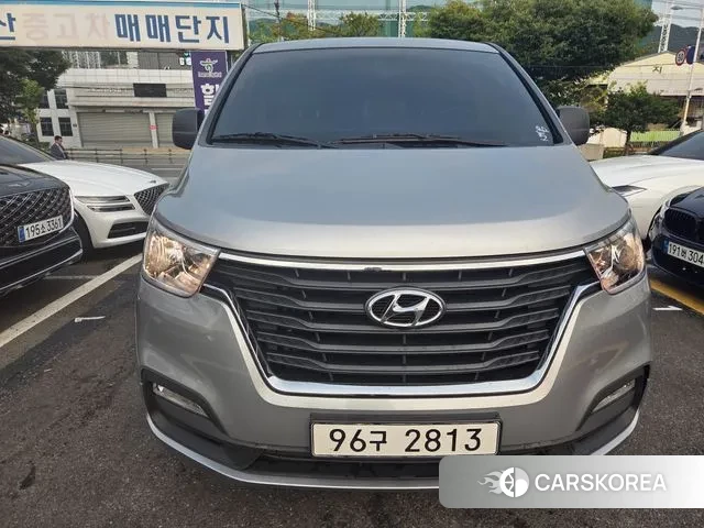 Hyundai The New Grand Starex id 3129000 из Кореи 12