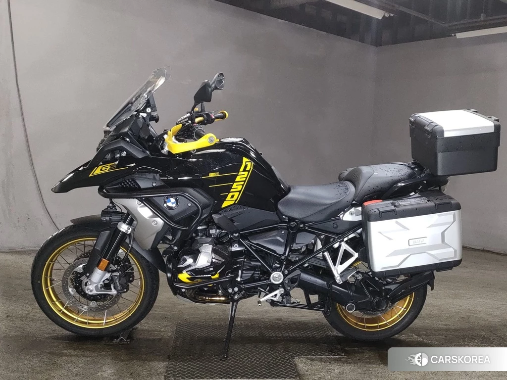 Проданный BMW R1250GS 2022 из Японии, фото 2