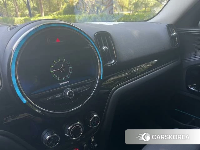 MINI COUNTRYMAN 2019 Зеленый из Китая, фото 2