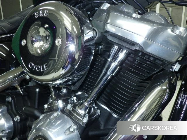 Engine photo