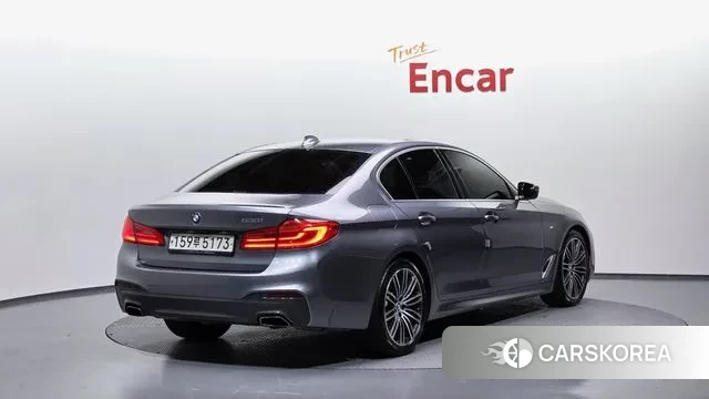 BMW 5 Series (G30) id 3024075 из Кореи 12