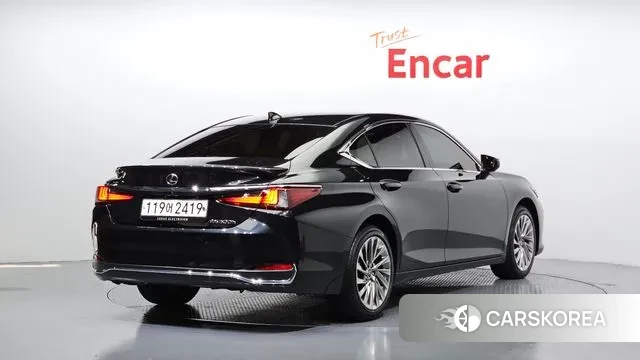 Lexus ES300h 7th generation id 3333103 из Кореи 12