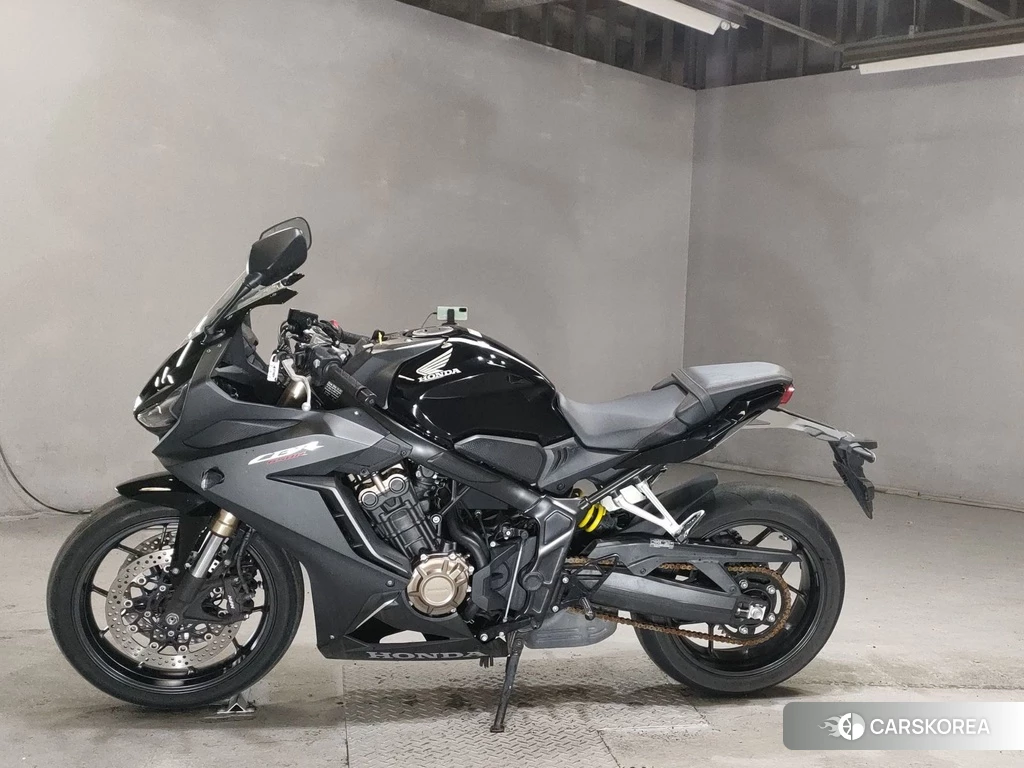 Проданный Honda CBR650R 2021 из Японии, фото 2