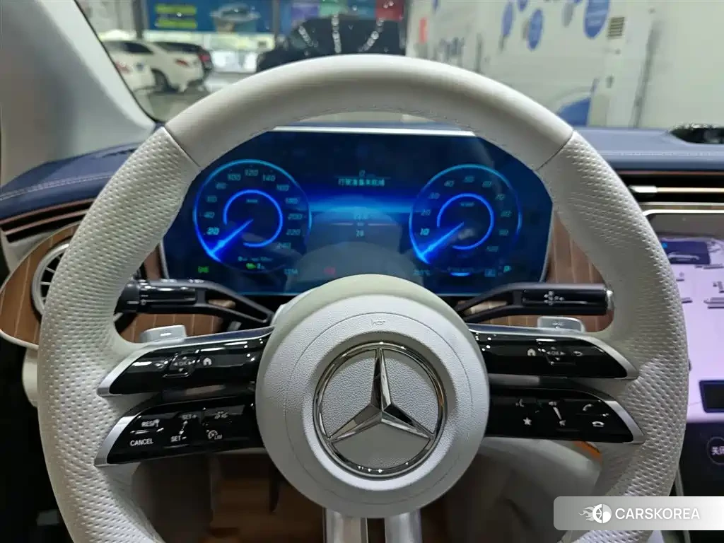 Mercedes-Benz EQE id 4634862 из Китая 8