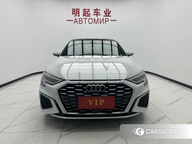 Audi A3 2023 Белый из Китая, фото 2