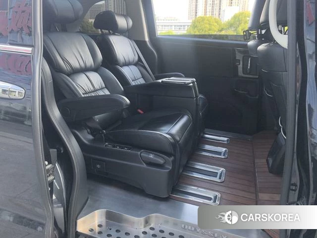 Honda Odyssey id 4259715 из Китая 7