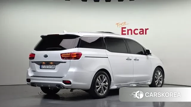 Kia The New Carnival id 3601898 из Кореи 12