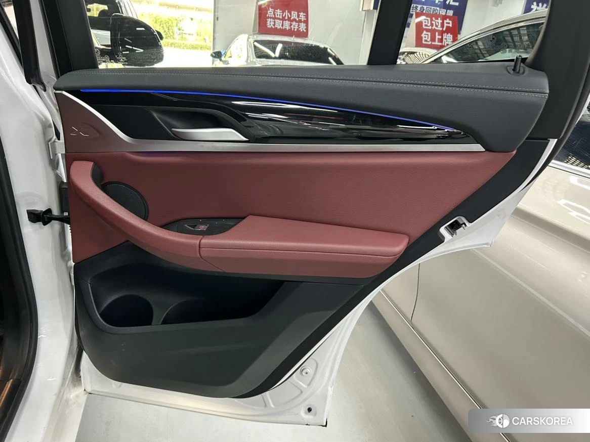 BMW X3 id 4510318 из Китая 12
