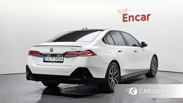 BMW 5 Series (G60) id 4248138 из Кореи 12