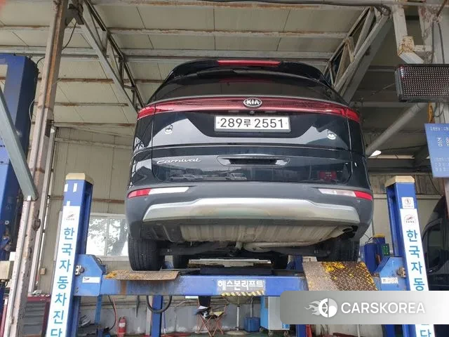 Kia Carnival 4th generation 2021 Черный из Кореи, фото 2