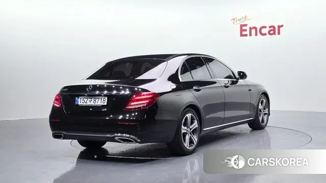 Mercedes-Benz E-Class W213 id 3718294 из Кореи 12