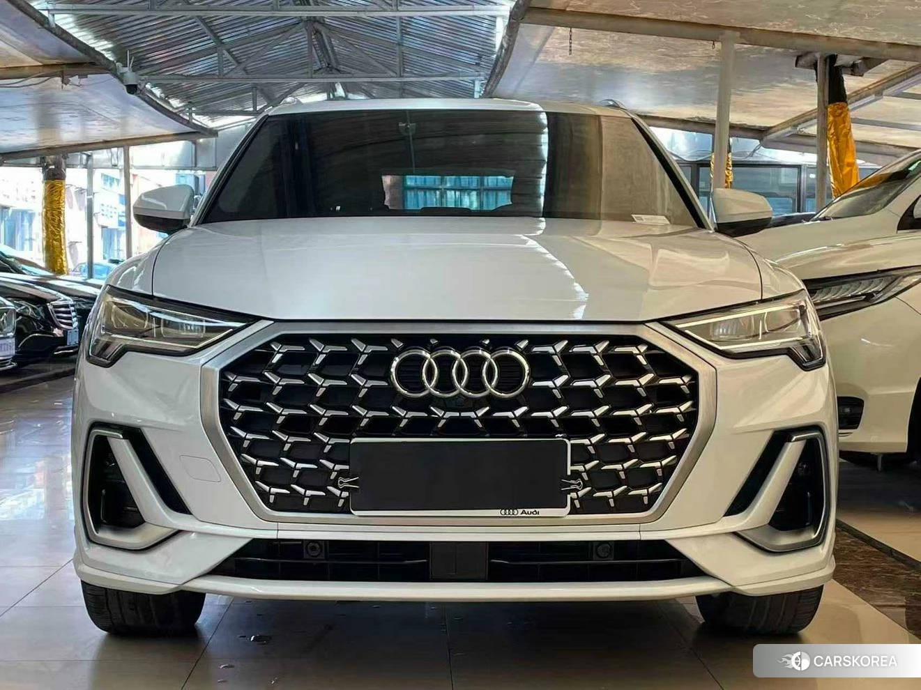 Audi Q3 2023 Белый из Китая, фото 4
