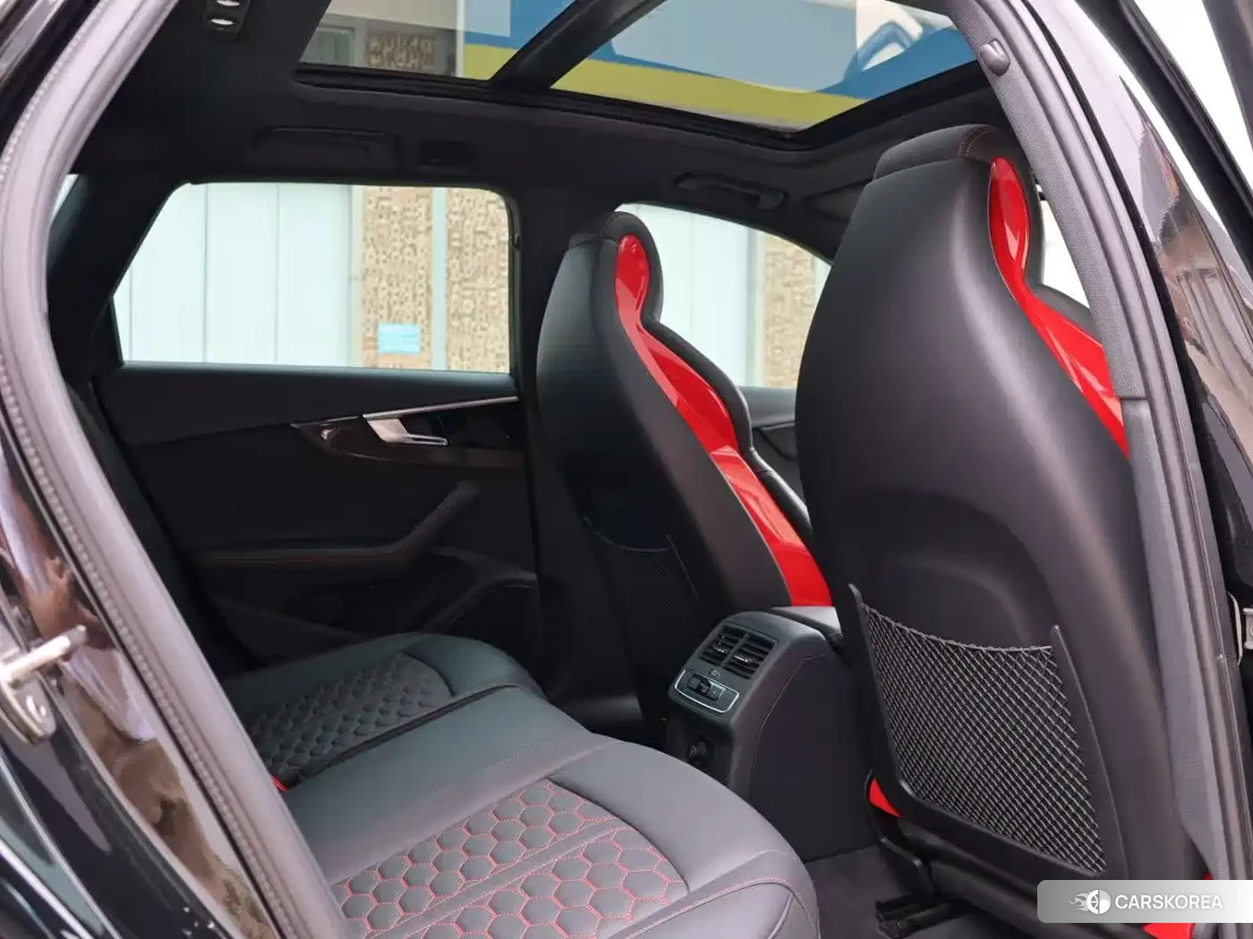 Audi RS 4 id 4600769 из Китая 12