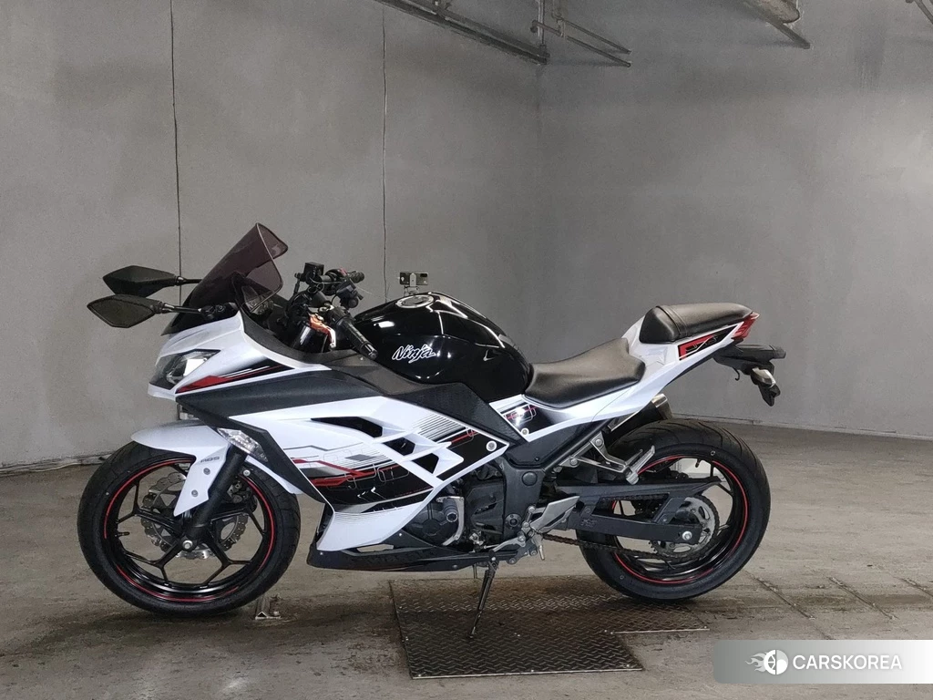 Проданный Kawasaki NINJA 250 2014 из Японии, фото 2