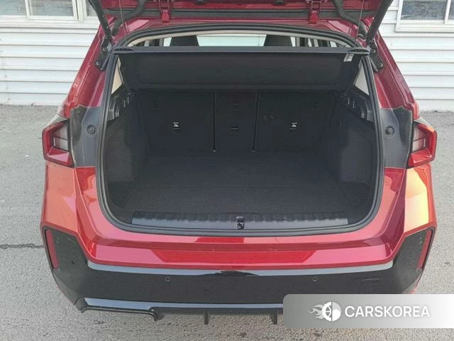 BMW iX1 id 4260337 из Китая 7