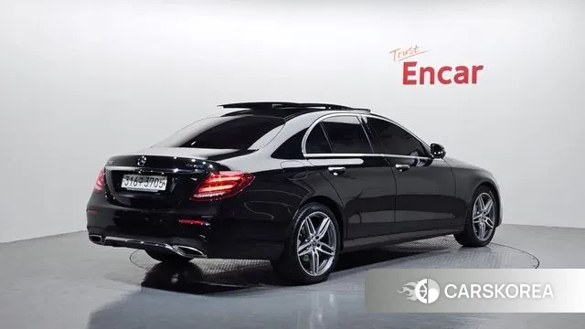 Mercedes-Benz E-Class W213 id 3718126 из Кореи 12