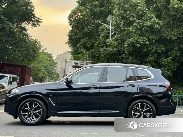 BMW X3 id 4392355 из Китая 10