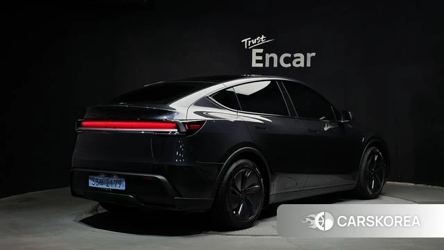 Tesla Model Y id 4639875 из Кореи 12