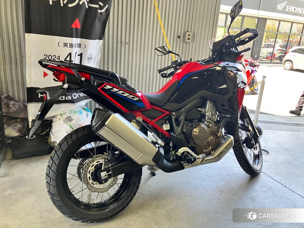 Проданный Honda CRF1100L AFRICA TWIN 2024 из Японии, фото 2
