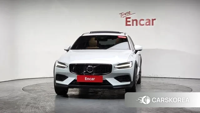 Volvo V60 Cross-Country 2nd Generation id 3625185 из Кореи 12