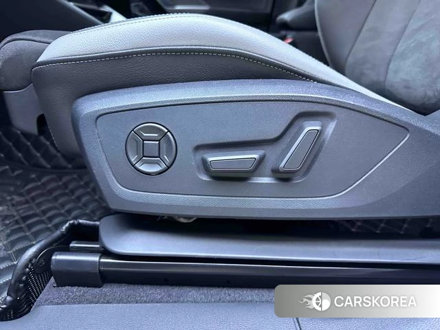Audi Q3 id 4259472 из Китая 12