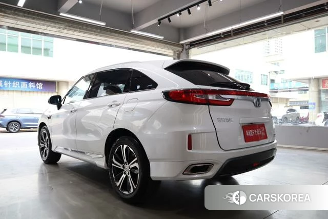 Honda UR-V 2018 Белый из Китая, фото 2