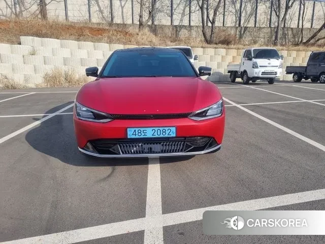 Kia EV6 2022 Красный из Кореи, фото 6