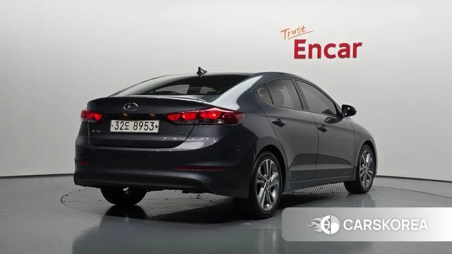 Hyundai Avante AD id 3853906 из Кореи 12