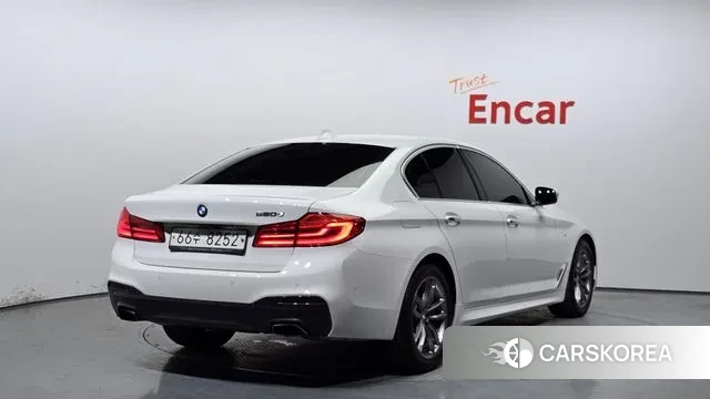 BMW 5 Series (G30) id 2995712 из Кореи 12