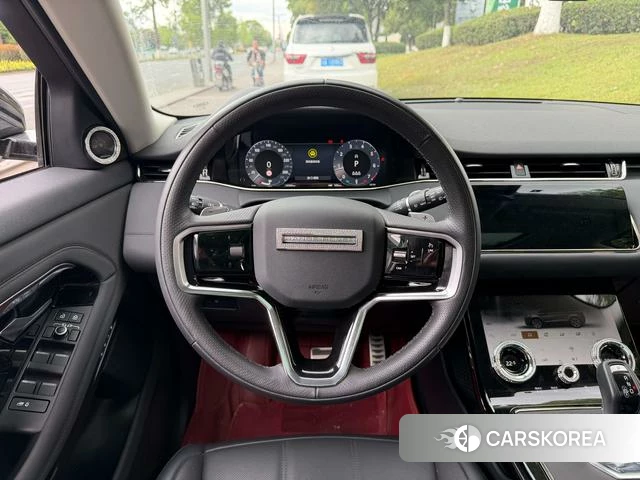 Land Rover Range Rover Aurora 2023 Серебристо-серый из Китая, фото 5