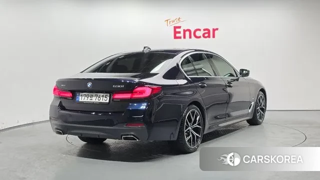 BMW 5 Series (G30) id 3629996 из Кореи 12