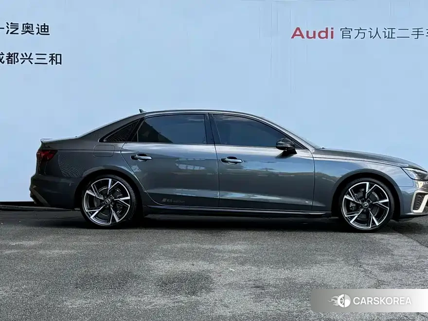 Audi A4L id 4679511 из Китая 9