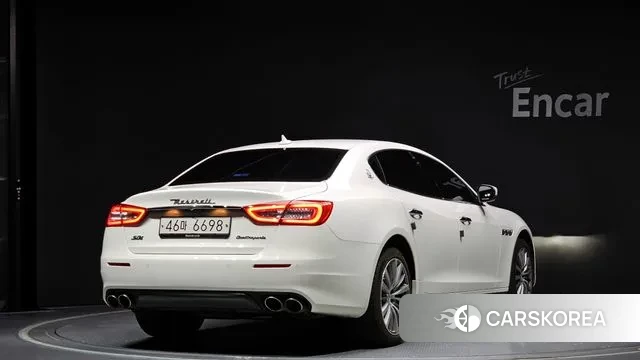 Maserati Quattroporte id 2971287 из Кореи 12