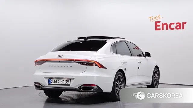 Hyundai The New Grandeur IG id 3053585 из Кореи 12