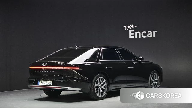 Hyundai Grandeur (GN7) id 3953494 из Кореи 12