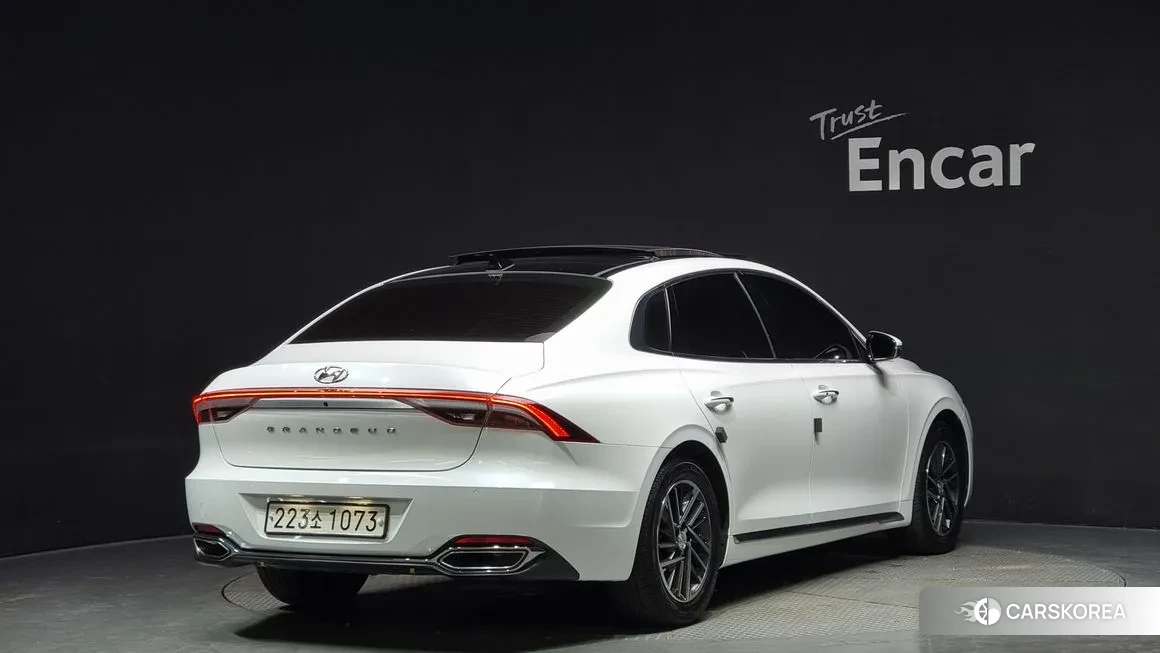 Hyundai The New Grandeur IG id 1656487 из Кореи 12