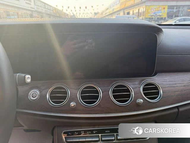 Mercedes-Benz E-class id 4264564 из Китая 12