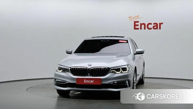BMW 5 Series (G30) id 4658389 из Кореи 12