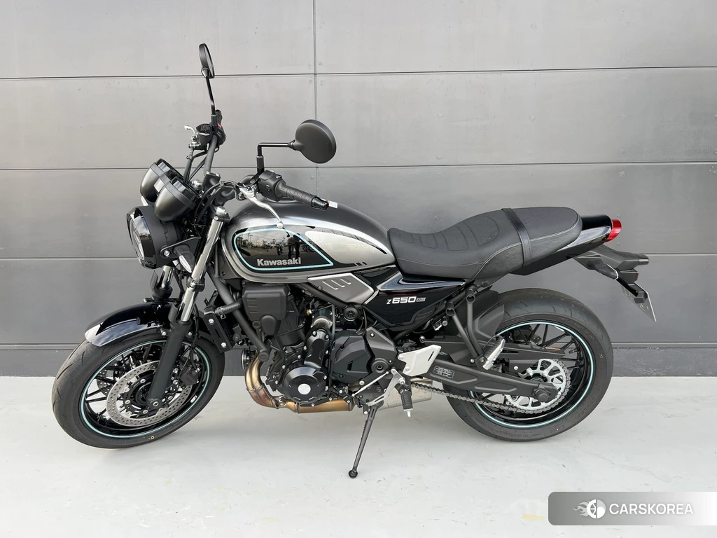 Проданный Kawasaki Z650RS 2024 из Японии, фото 2