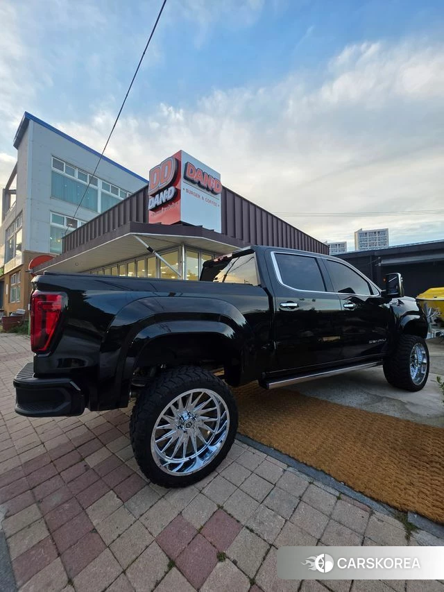 GMC Sierra 2023 Черный из Кореи, фото 2