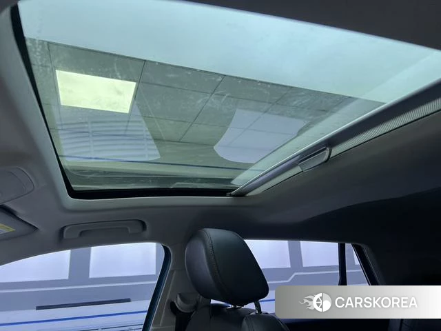 Audi Q2L id 4298341 из Китая 12