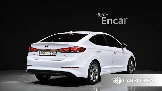 Hyundai Avante AD id 3801819 из Кореи 12