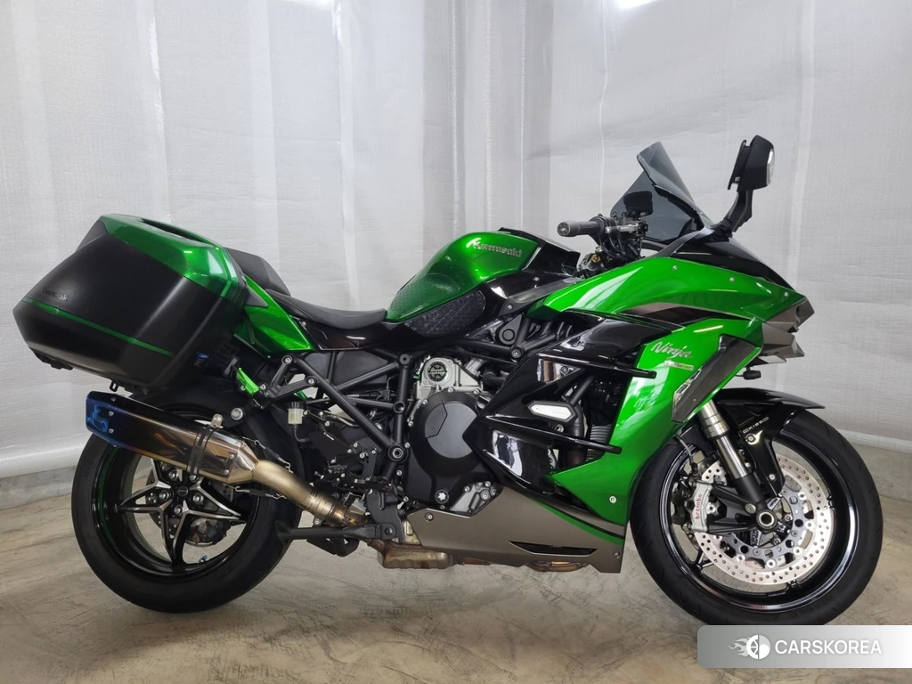 Проданный Kawasaki NINJA H2 SX SE plus 2020 из Японии, фото 2
